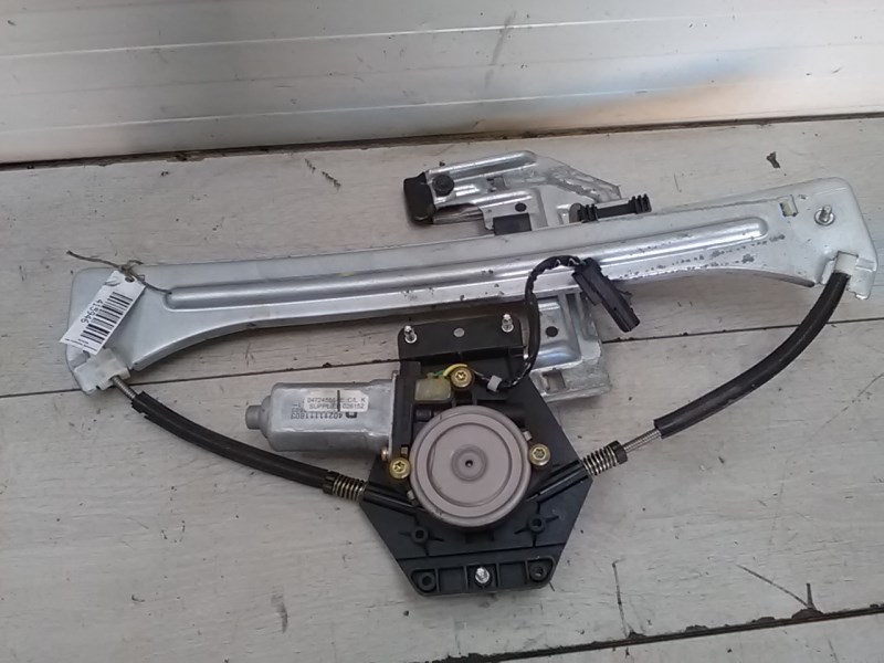 CHRYSLER PT CRUISER 99-06 Jobb hátsó ablakemelő szerkezet elektromos 1. kép