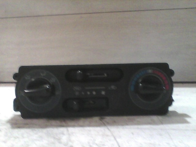 DAIHATSU COURE Fűtés vezérlő panel 1. kép