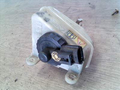 FORD FOCUS 98-04 Fékfolyadék tartály