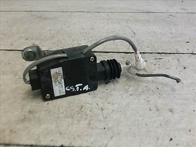 MAZDA DEMIO 98.08-00.05 Csomagtérajtó központi zár motor