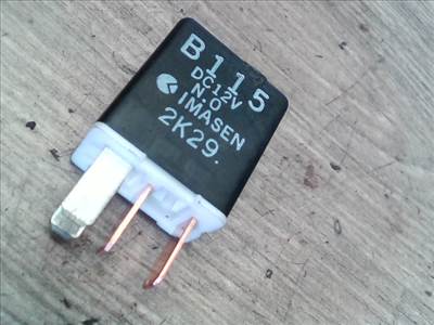 MAZDA MPV 99-05 Relé