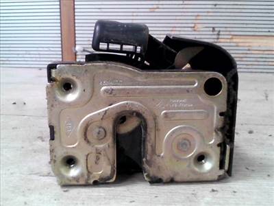 RENAULT MEGANE SCENIC 99-03 Bal első ajtó zárszerkezet központi záras