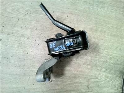 SUZUKI Celerio 2014.03.01- Motortartó gumibak jobb