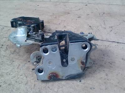 SUZUKI SWIFT 89-96 Jobb hátsó ajtó zárszerkezet mechanikus