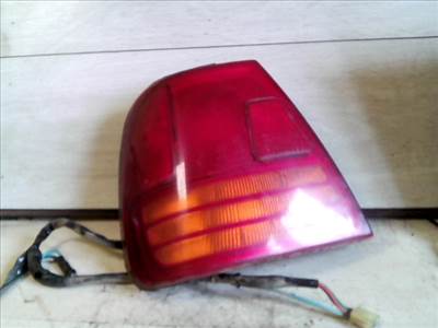 SUZUKI SWIFT 96-05 Bal hátsó lámpa