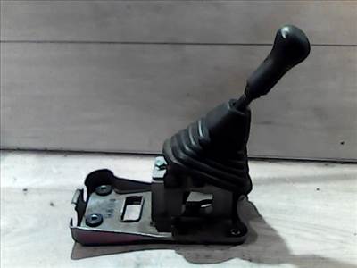 SUZUKI SWIFT 96-05 Váltó kulissza