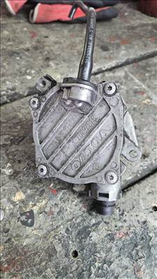 Volvo V60 D4 vákuumpumpa  31375107