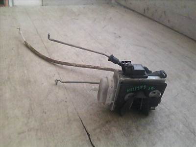 AUDI A4 98-01 Jobb első ajtó zárszerkezet központizáras