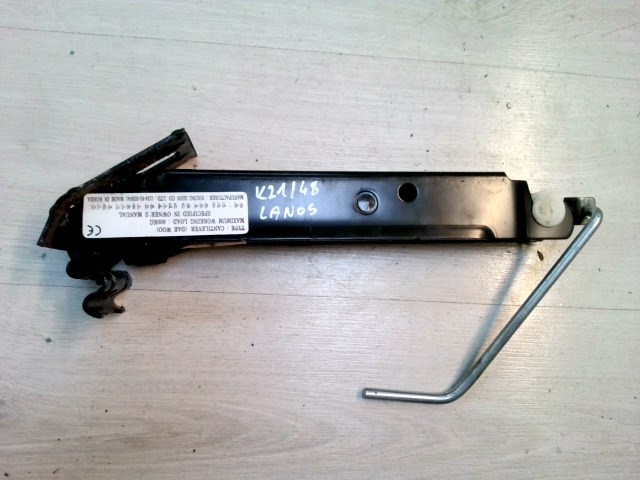 DAEWOO LANOS 01- Autóemelő 1. kép