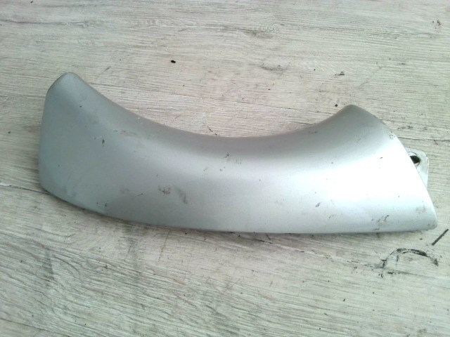 DAEWOO MATIZ 98-01 Jobb fényszóró alatti bajusz díszléc 1. kép