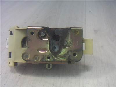 FORD FOCUS 98-04 Jobb hátsó ajtó zárszerkezet központi záras