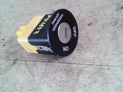 KIA CEED 2006.10-2009.07 Légzsák kapcsoló