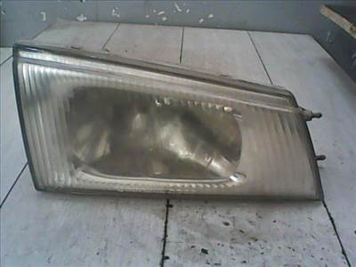 KIA PREGIO Jobb első fényszóró