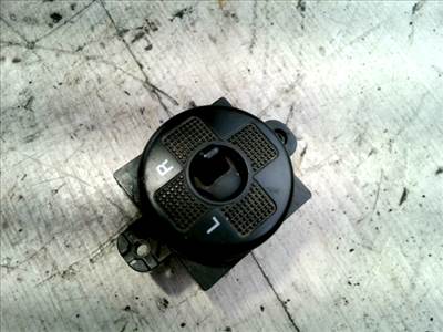 KIA RIO 2000.04-2005.06 Elektromos tükör állító kapcsoló