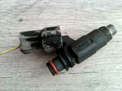 MITSUBISHI COLT 98-03 Injektor befecskendező hengerenkénti