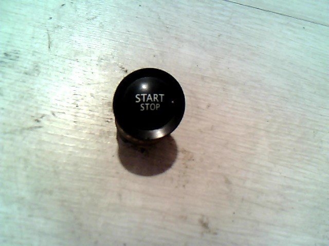 RENAULT MEGANE 02-05 Start stop indító gomb 1. kép