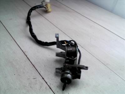 SUZUKI SWIFT 89-96 Gyújtáskapcsoló