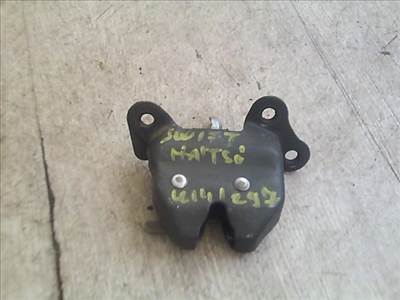 SUZUKI SWIFT 96-05 Csomagtér ajtó zárszerkezet