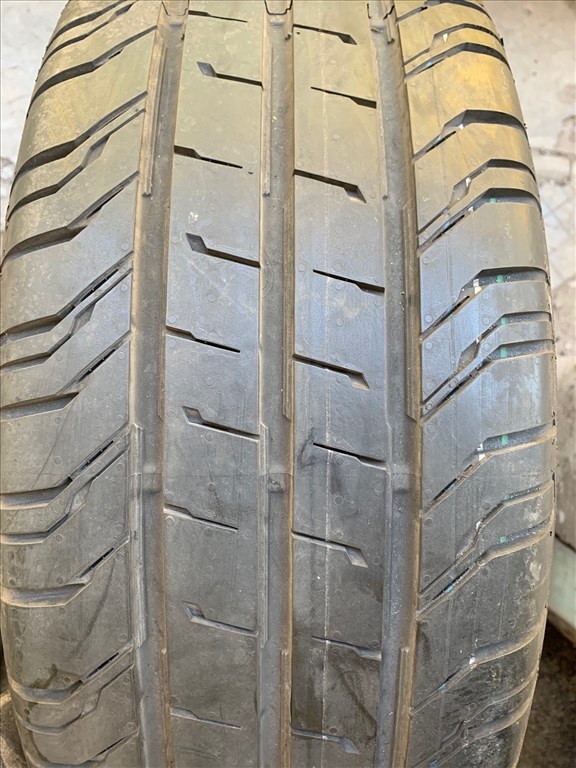  225/5517" új Continental nyári gumi gumi 1. kép