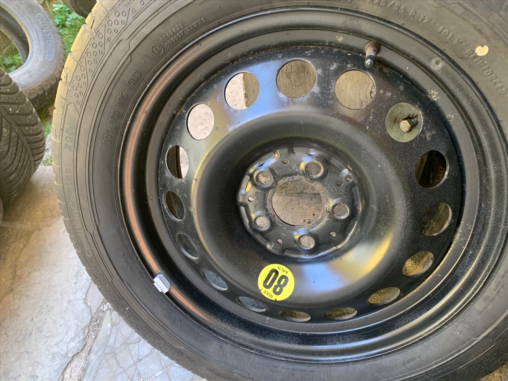  225/5517" új Continental nyári gumi gumi 5. kép