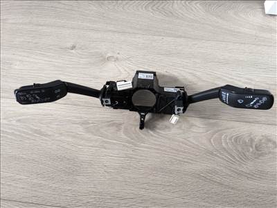 VW/Skoda/Seat bajuszkapcsoló szett 5q0953502ag