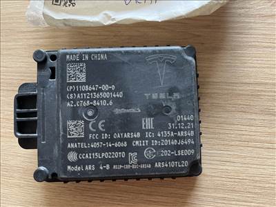 Tesla Model Y RADAR szenzor 110864700h
