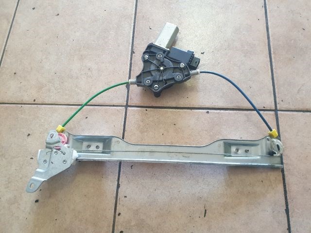 Opel Corsa D Jobb első ablakemelő  13199491 2. kép