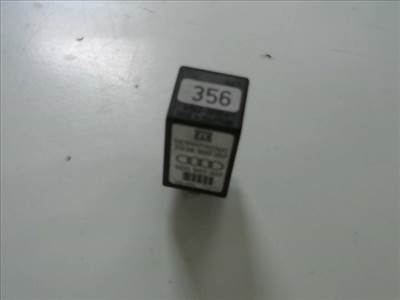 AUDI A8 94.06-02.12 RELÉ