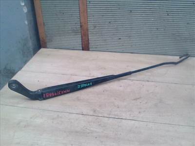 CHRYSLER VOYAGER 96-01 Ablaktörlő kar bal első