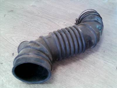 MITSUBISHI LANCER 88-92 Légszűrőház cső