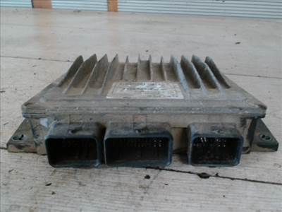 RENAULT CLIO 01-06 Motorvezérlő egység ECU PCM modul