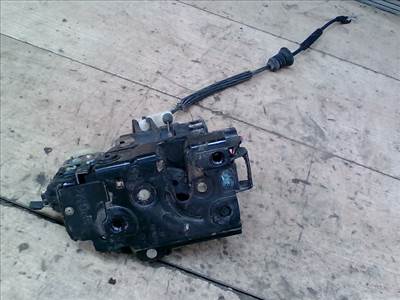 VOLKSWAGEN GOLF IV. Bal hátsó ajtó zárszerkezet központi záras