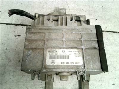 VOLKSWAGEN POLO III. 94-99 Motorvezérlő egység ECU PCM modul