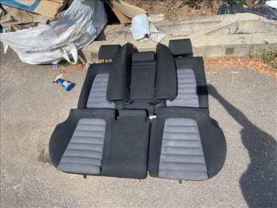 Volkswagen Passat B7 Variant Hátsó Ülés Szett