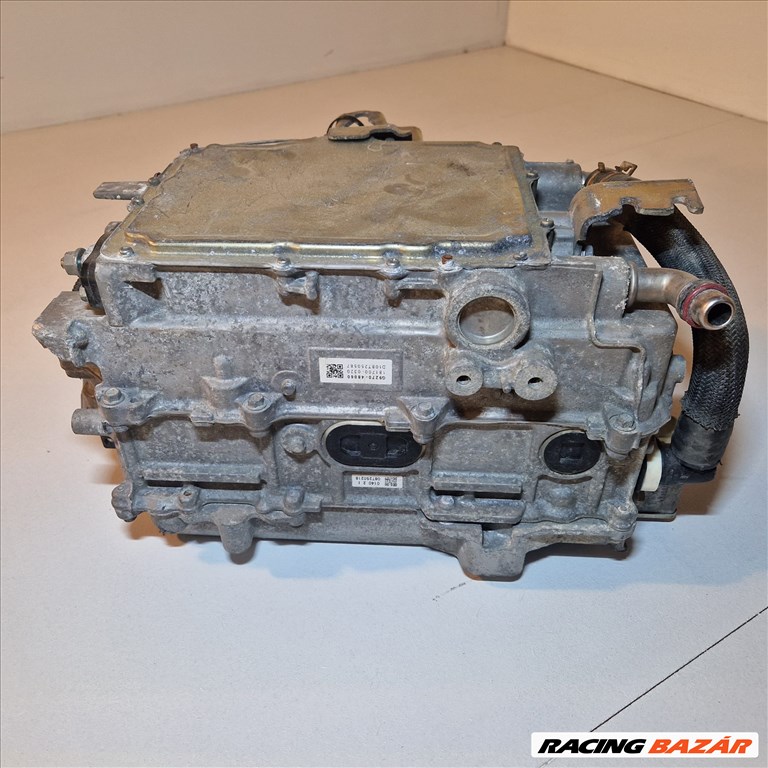 Toyota RAV4 IV 2.5 197 LE Hybrid inverter modul  g927048060 g92a042050 5. kép