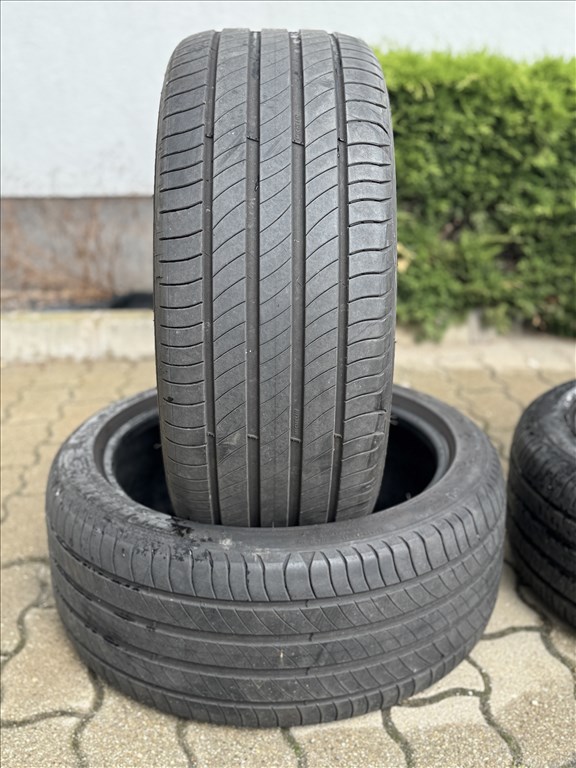 235/40 R18 Michelin Primacy 4 91W l 5mm l 2db l DOT:0321 1. kép