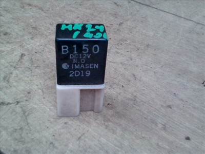 MAZDA Demio 2000- Relé