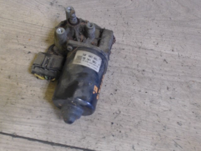 OPEL ASTRA F 91-94 Ablaktörlő motor első 1. kép