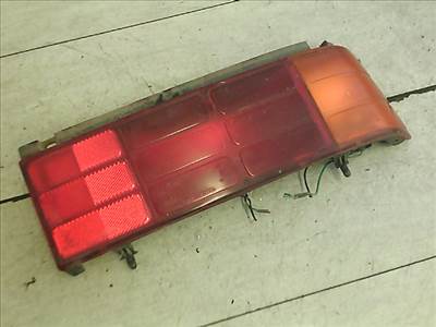 SUZUKI SWIFT 89-96 Jobb hátsó lámpa