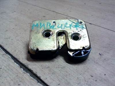 VOLKSWAGEN polo variant 97-01 csomagtér ajtó zárszerkezet