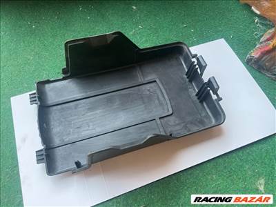 Volkswagen Passat B7 Akkumulátor Fedél 3c0915443a
