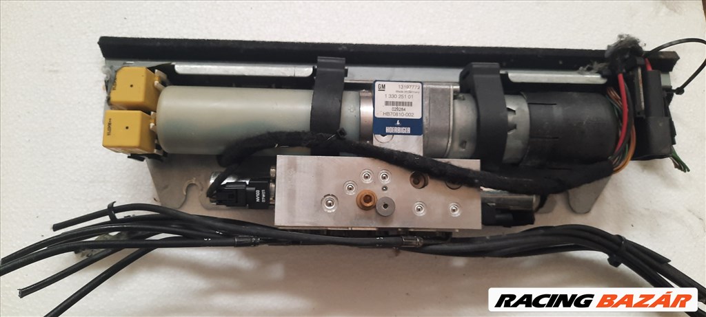 Opel Astra H TwinTop 1.6 tetőmozgató hydraulika motor 133025101 1. kép