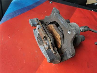 BMW 3 E91 Bal hátsó Féknyereg Munkahengerrel 