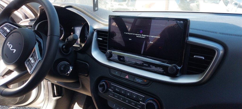 Kia Cee'd (CD) bontott alkatrészei 11. kép