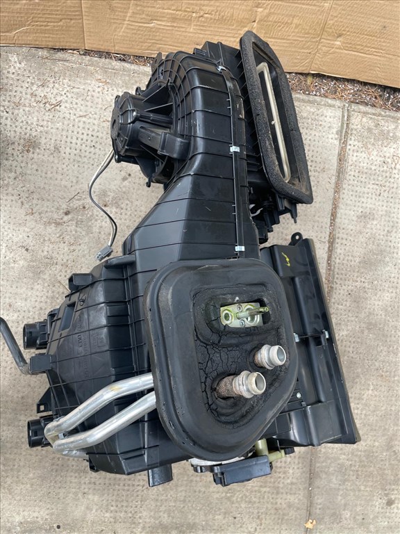 Opel Astra J  Gyári Bontott Alkatrészei Eladó 1.7 CDTi A17DTS 57. kép