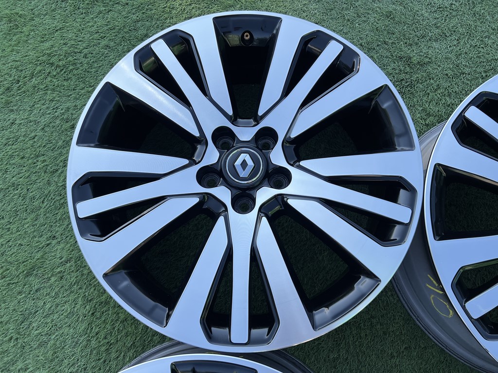 5x114.3 19" Renault gyári alufelni + TPMS szenzor 7Jx19h2 ET40 5. kép