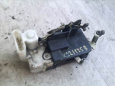 ALFA ROMEO ROMEO 145 Bal első ajtó zárszerkezet központi záras