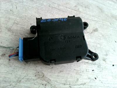 AUDI A4 01-04 Fűtésszabályzó zsalu állító motor
