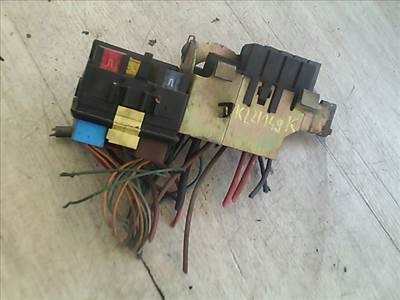 CITROEN XANTIA Biztosítéktábla BCM BSI BSM SAM GEM modul Motortér