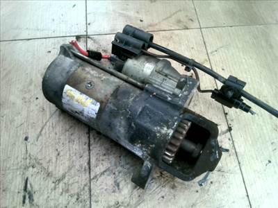 FORD FIESTA 99.09-02.04 Önindító. benzines